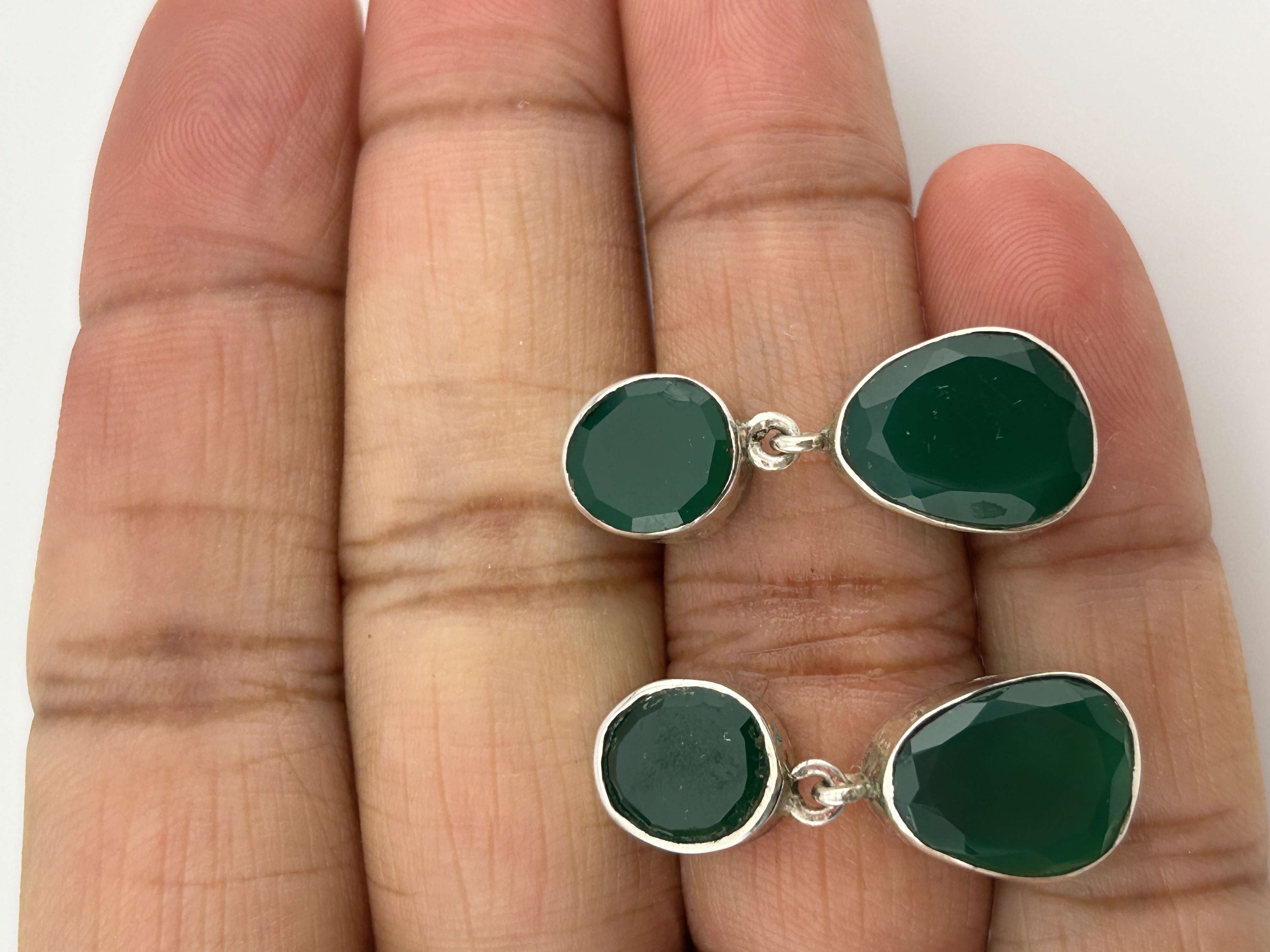 Green emerald Silver Earring